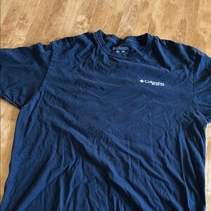 Columbia Men's Dark Blue Short Sleeve Tee